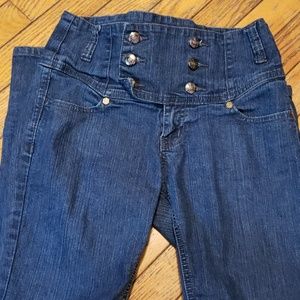 High waist jeans